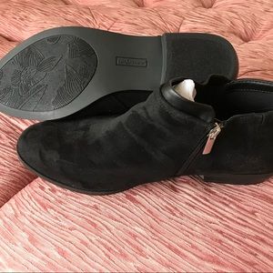 Brand New Comfortview Bexley Bootie Black Suede